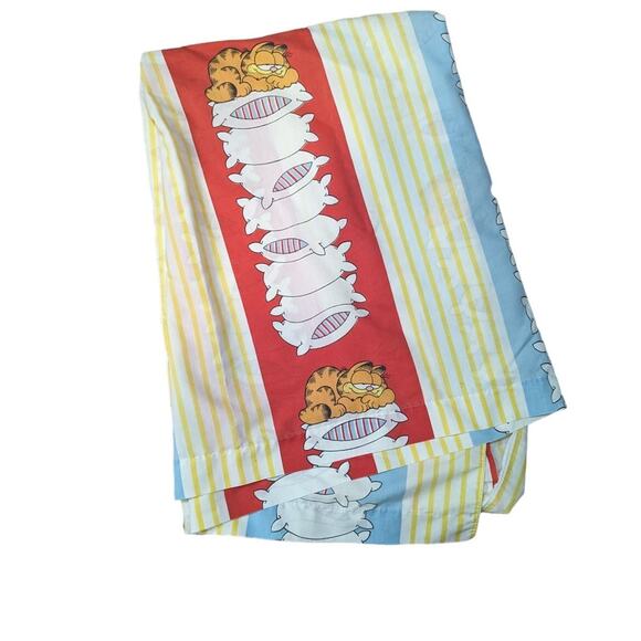 Garfield 1978 and twin bed sheet - Picture 1 of 5